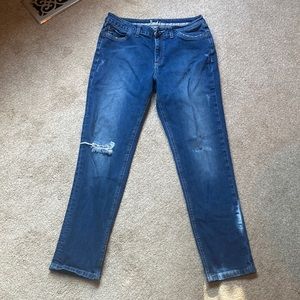 Boden distressed jeans size 8 could possibly fit 10
